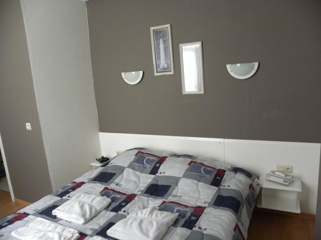 Hotel De Viertorre Blankenberge Chambre photo